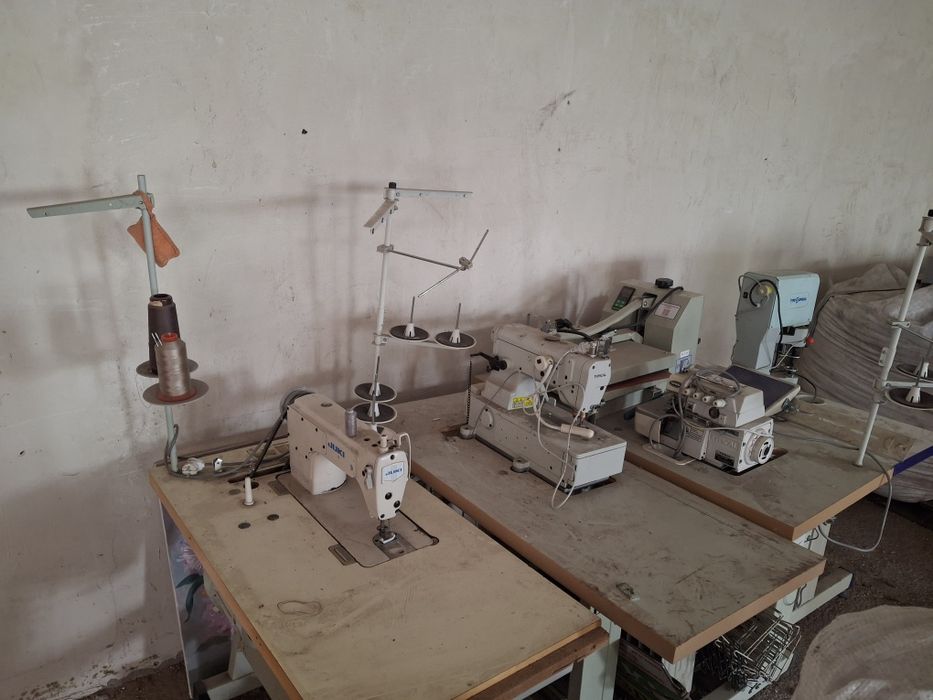 Продам швейні машини