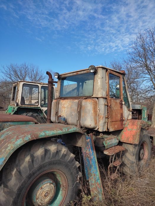 продам трактор т-150,целиком,или по запчастинам