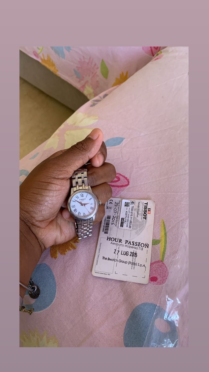 Relogio tissot semi novo