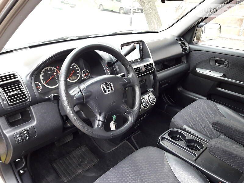 Продам Honda CRV, автомат, 2003г. бензин 2.0