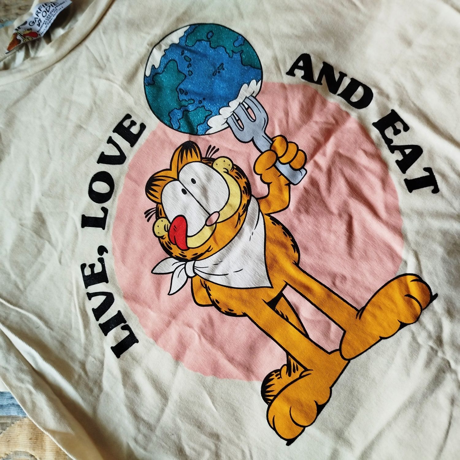 Футболка Garfield s подойдёт на m