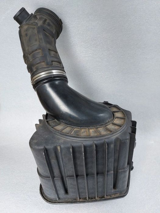 OBUDOWA FILTRA POWIETRZA ALFA ROMEO 159