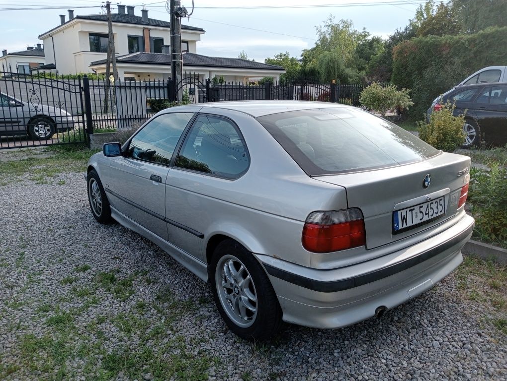 BMW 316i Compact