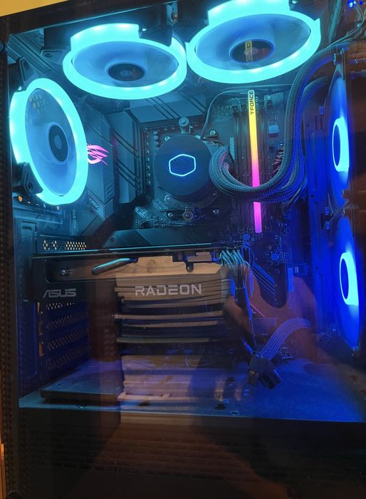Torre gaming + Monitor gaming