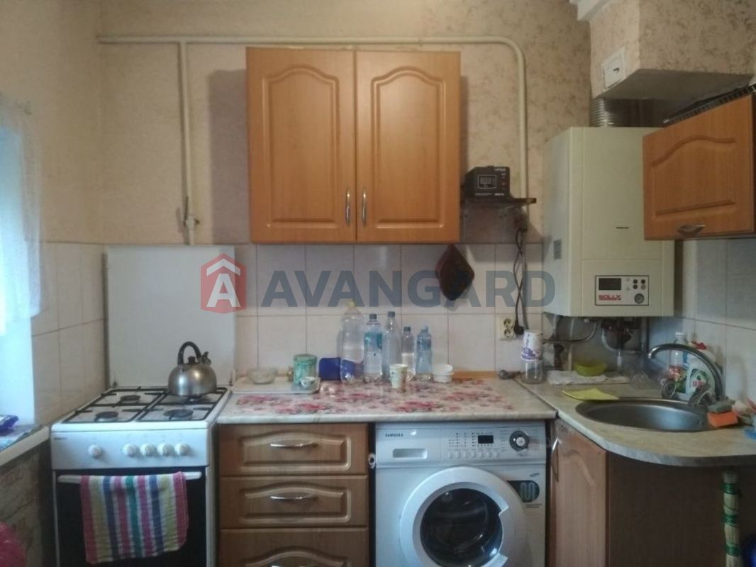 Продам частину будинку ЦЕНТР