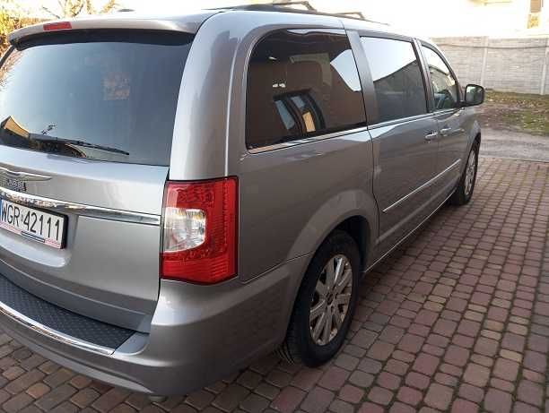 Chrysler Town & Country 3.6 B+G 2013r. Bardzo dobry stan.
