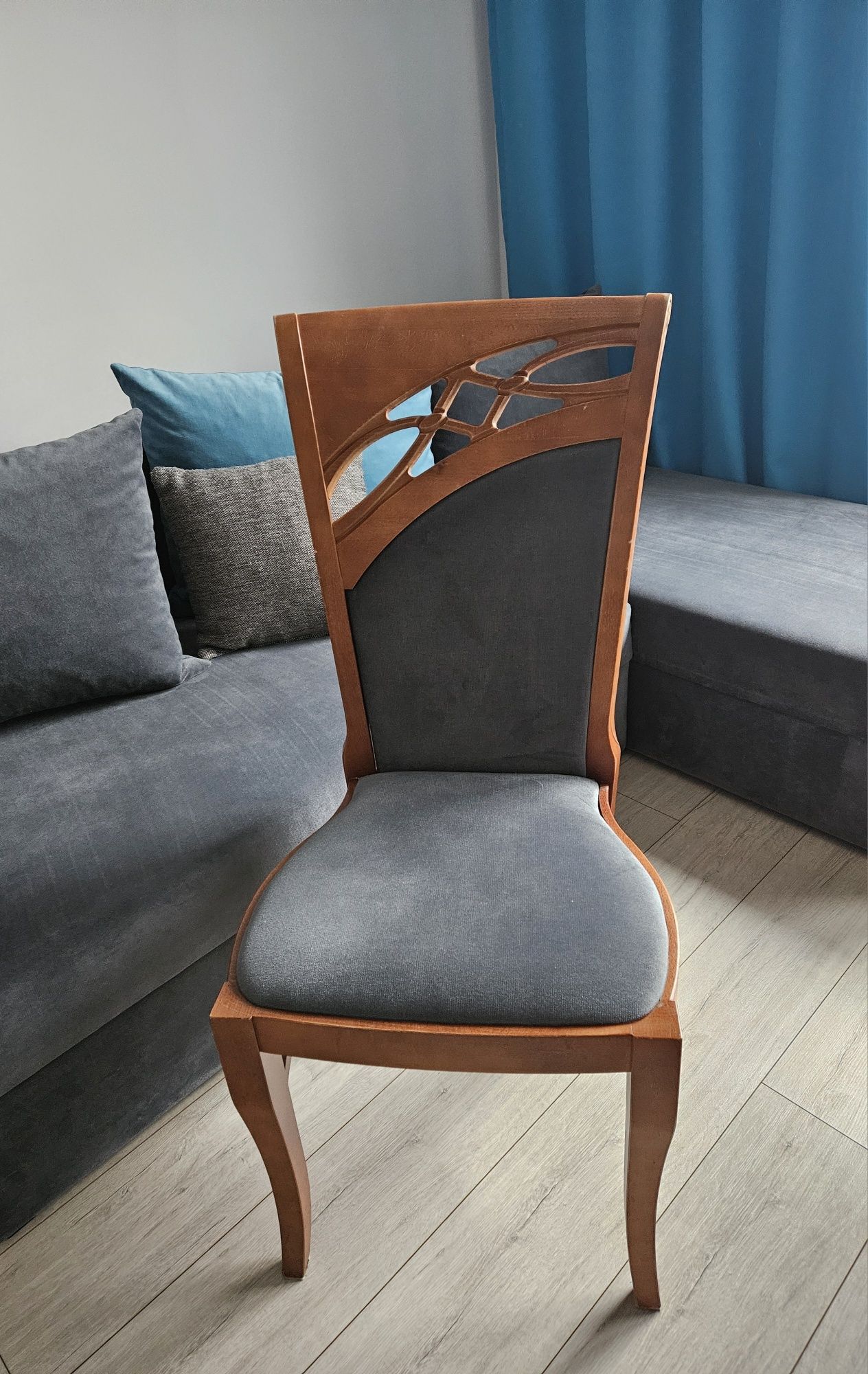 Krzesła tapicerowane - Nowe obicie -