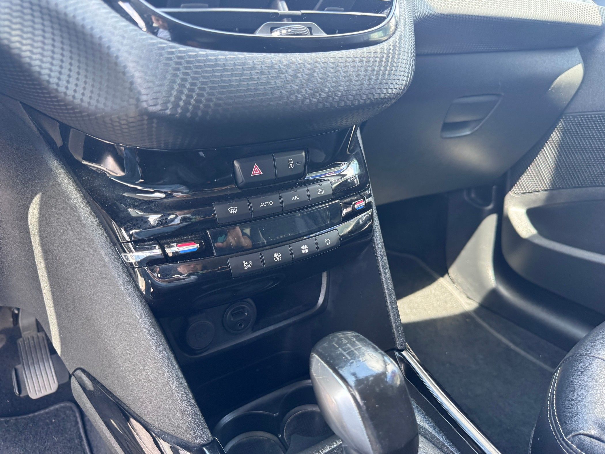 Peugeot 2008 1.2 PureTech Allure