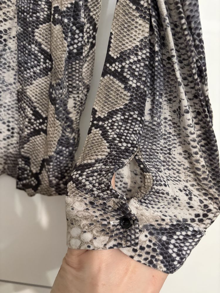 Koszula z motywem węża Primark