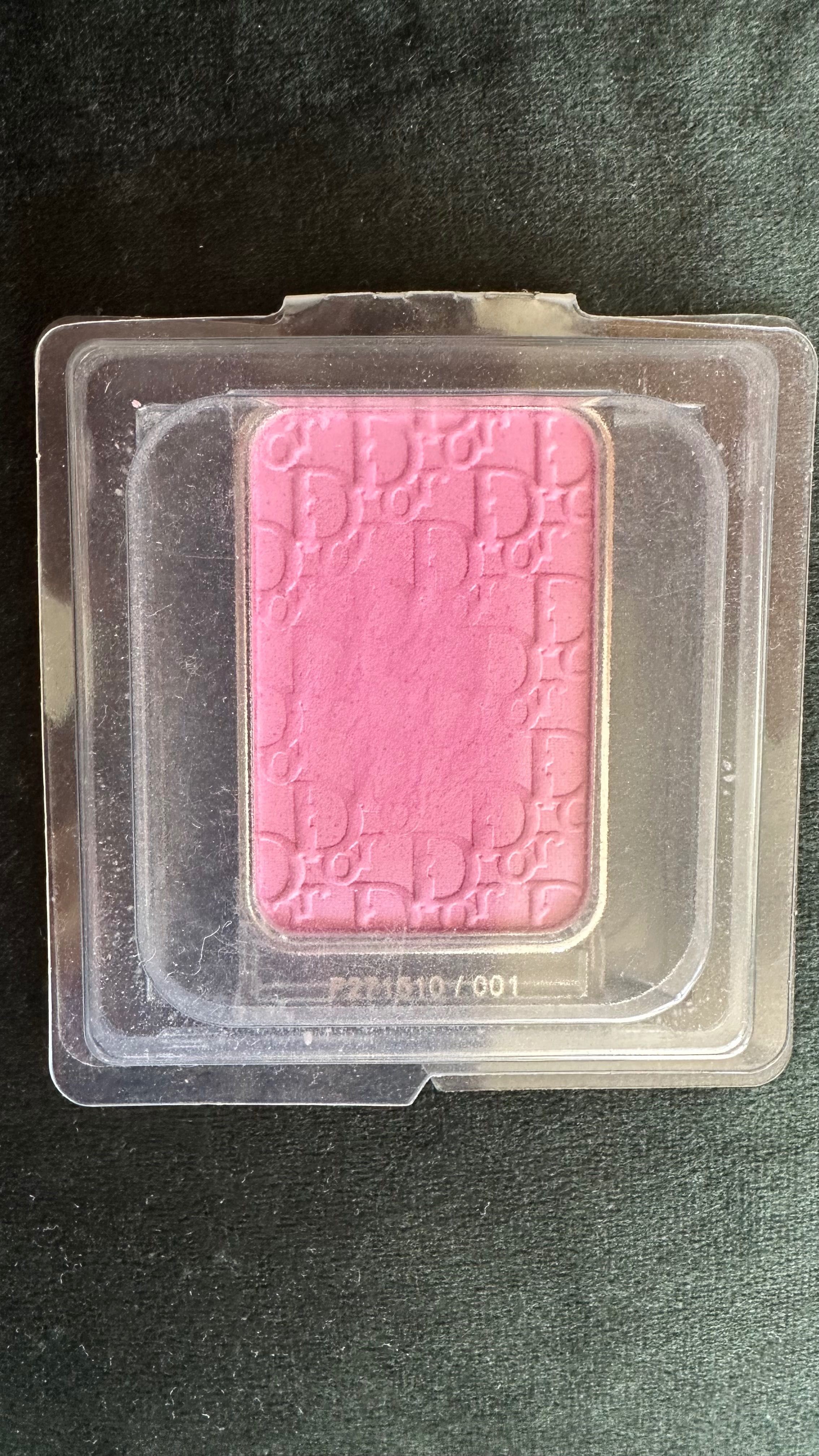 Dior Róż Dior Backstage Rosy Glow Blush REWELACJA