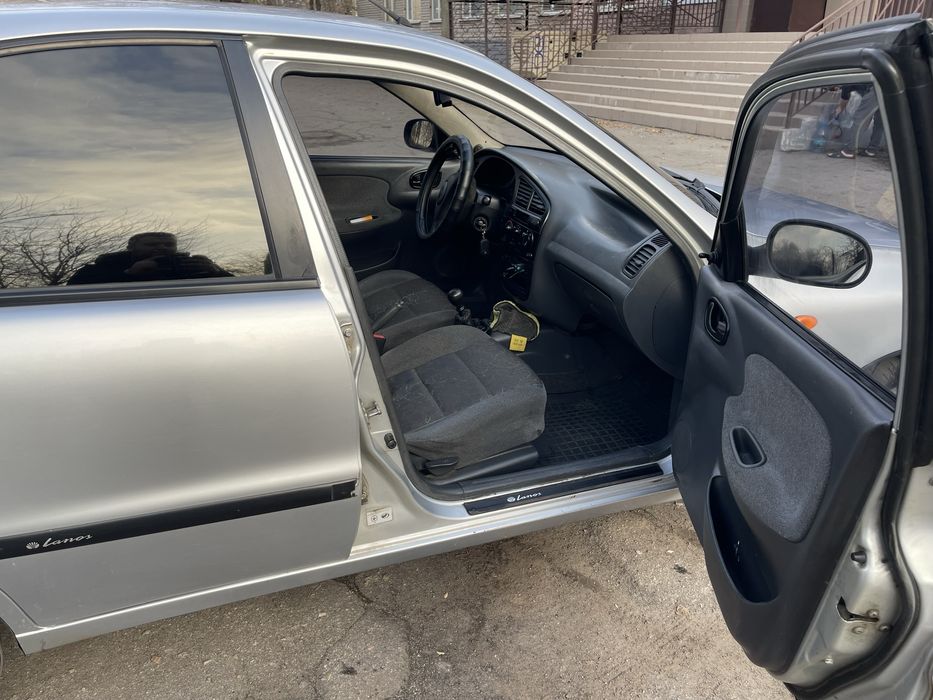 Продам авто Ланос 1.5