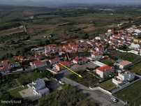 2 Lotes de Terreno para Construção com Vista Mar
