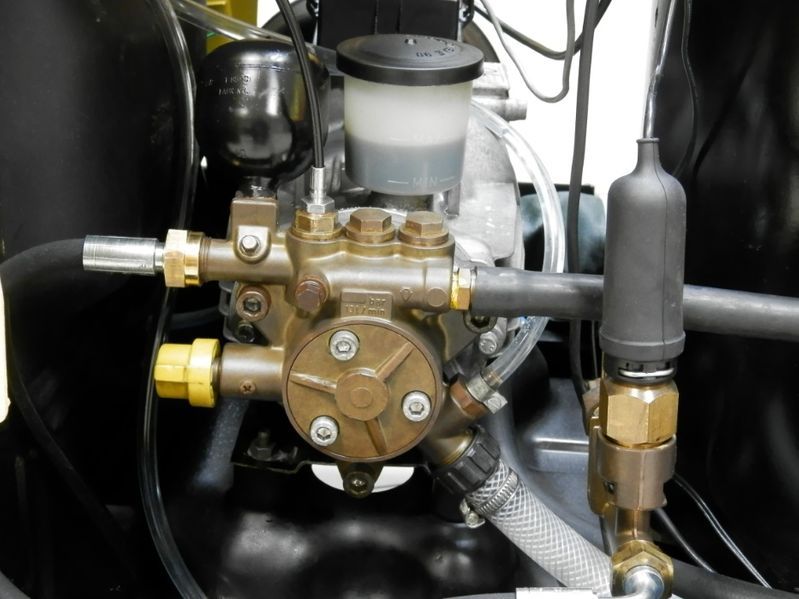 Myjka ciśnieniowa KARCHER HDS 895 , 995 , 1195 , 1295 , 10/20 , 9/18