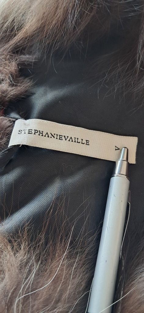 Sweter damski z futerka