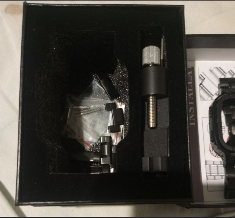 Браслет металлический Deczone на smart watch band.