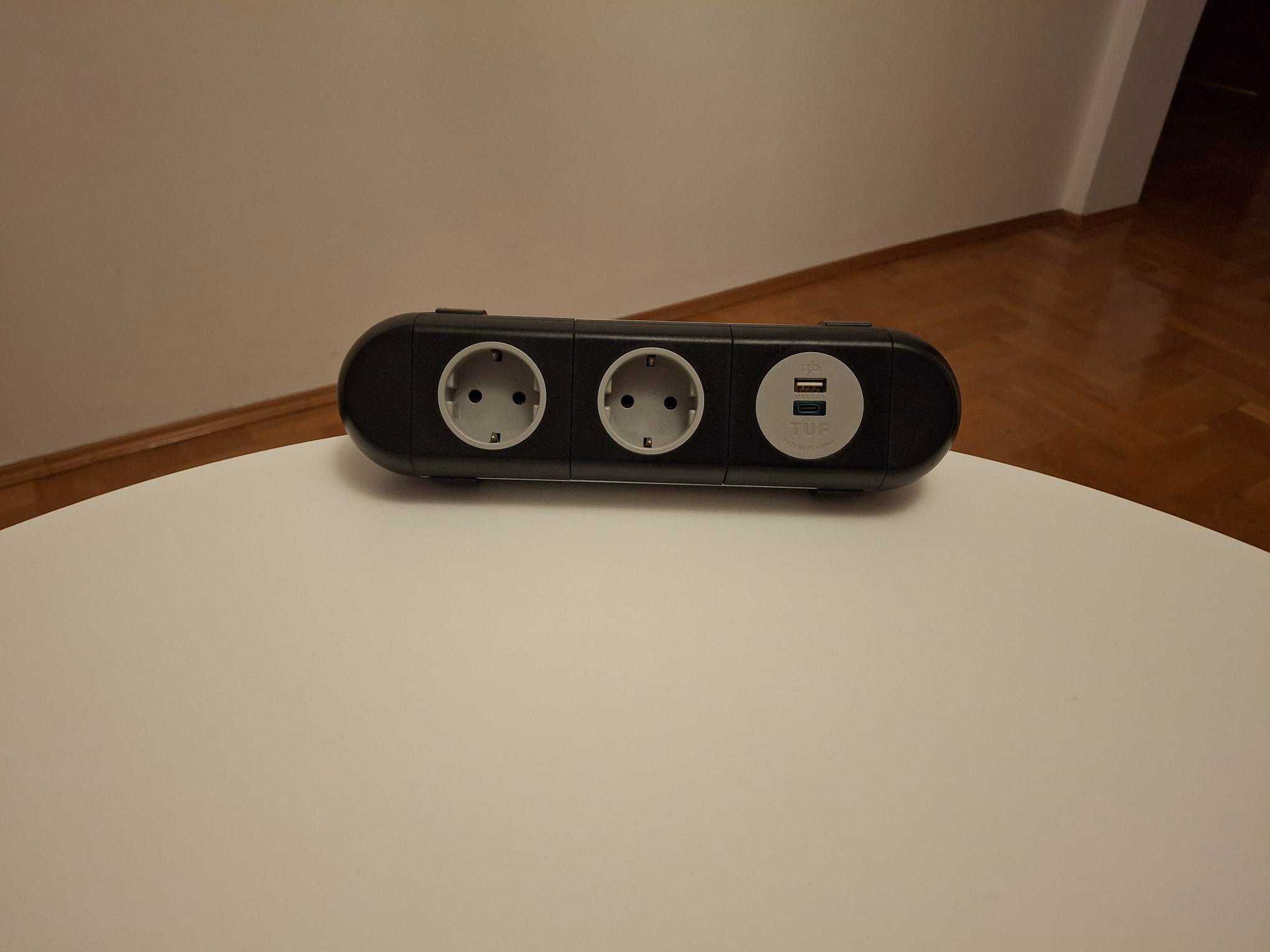 Nabiurkowa listwa zasilająca MEDIAPORT z portami USB