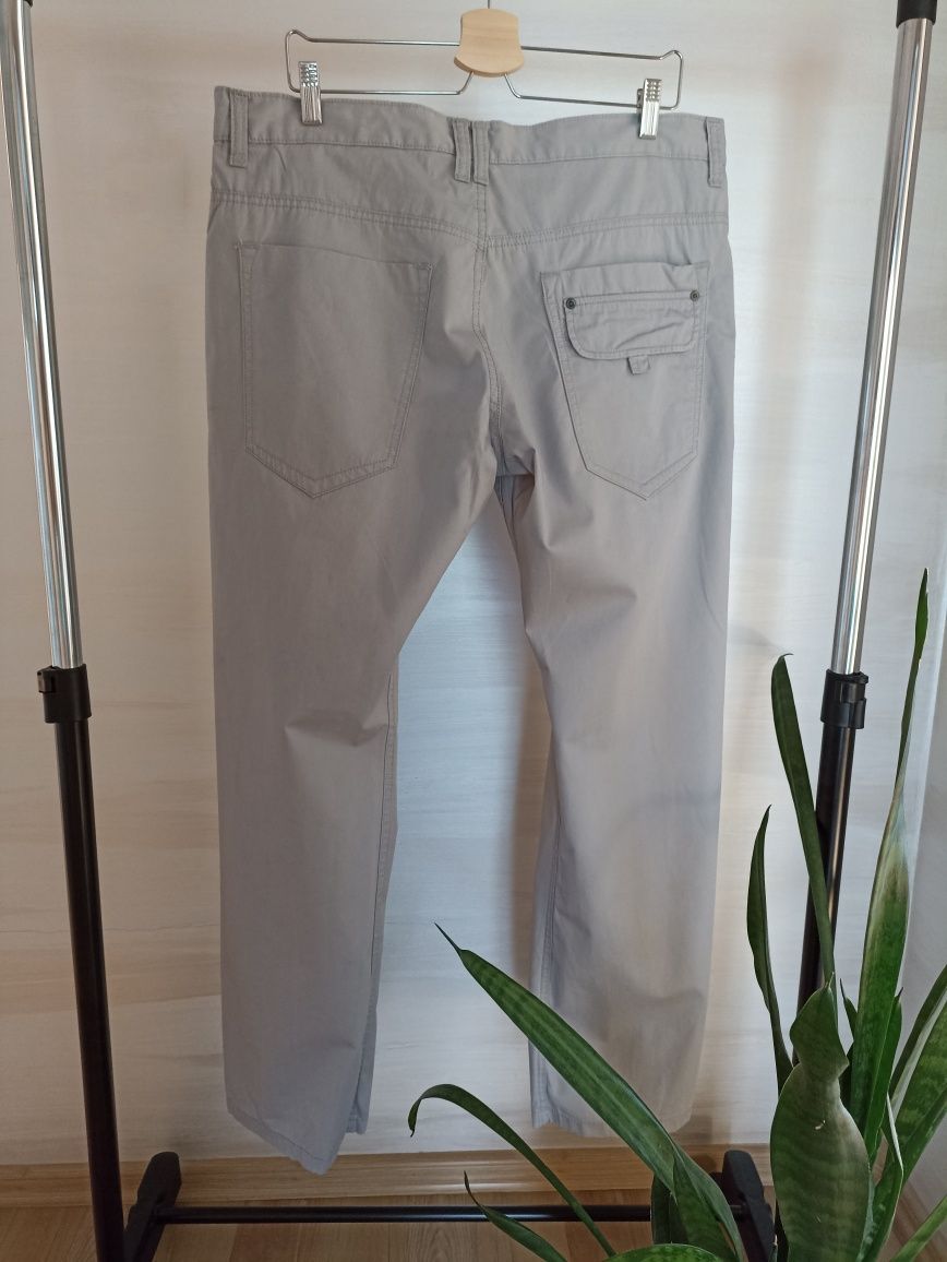 Spodnie męskie Reserved XL