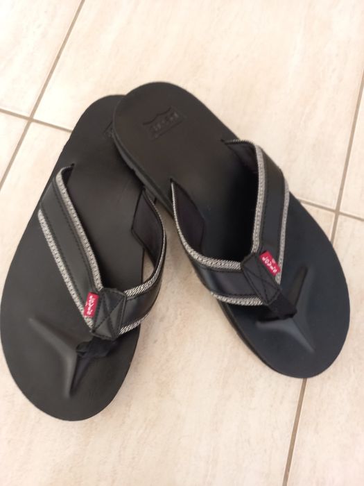 męskie czarne japonki-LEVIS-rozmiar-42-władka-27cm