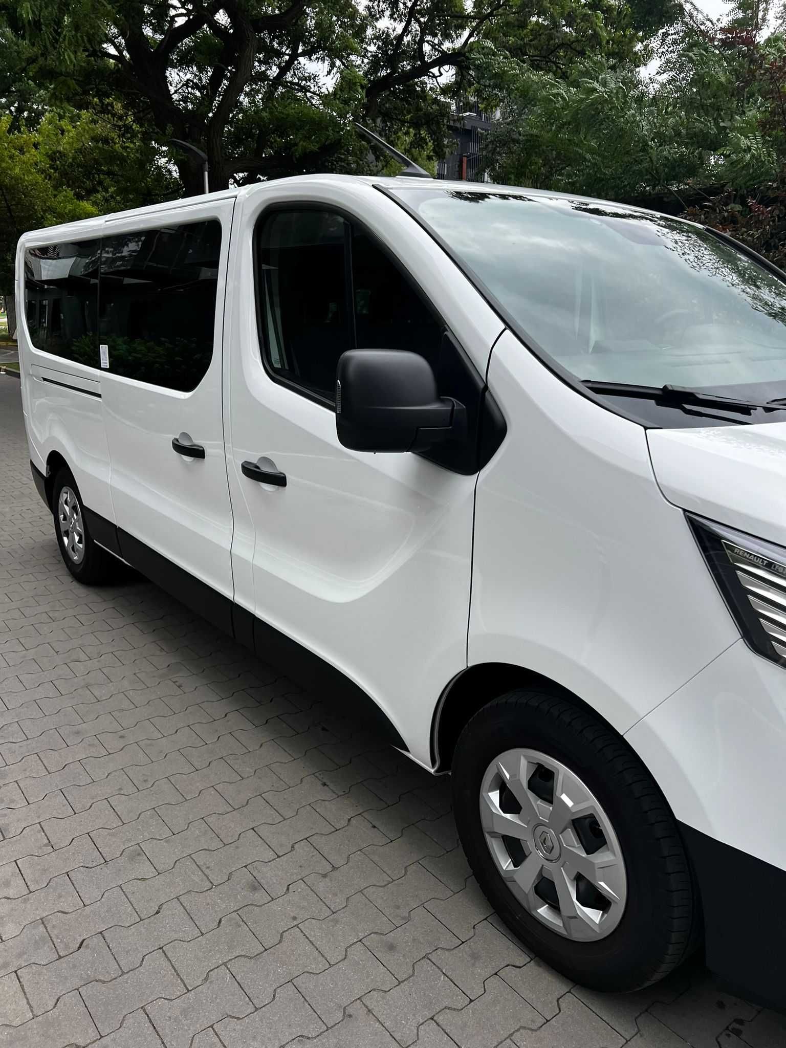 BFM CAR RENTAL Wynajem bus 9 osobowy wypożyczalnia samochodów