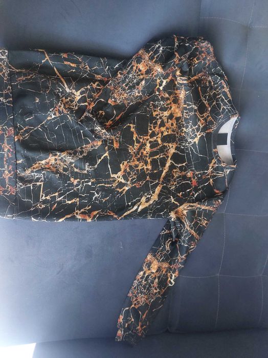 Nietypowa bluza od polskiego projektanta, ocieplana, długa