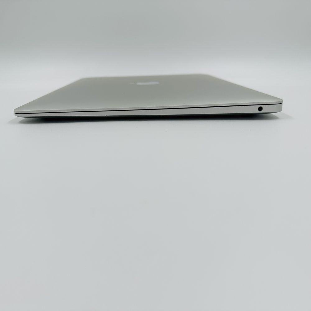 Як новий Apple MacBook Air 13 2020 M1 8GB RAM 256 GB SSD #47