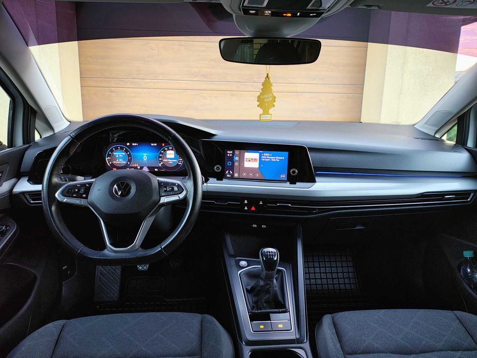 Volkswagen Golf VIII 1.5 TSI Evo Life/Salon PL /2021 r/ASO/2 kpl. opon