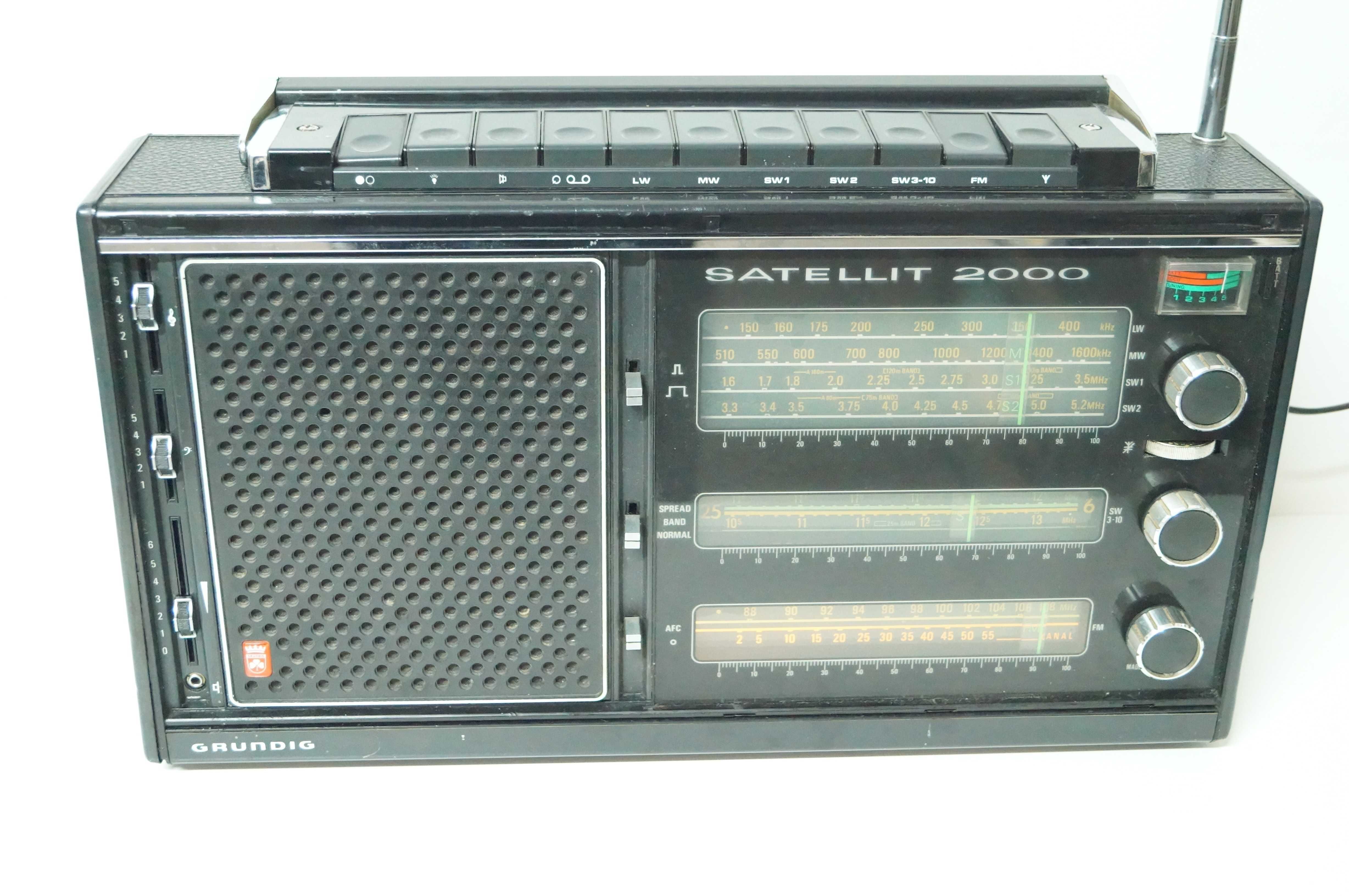 Radio Grundig Satellit 2000