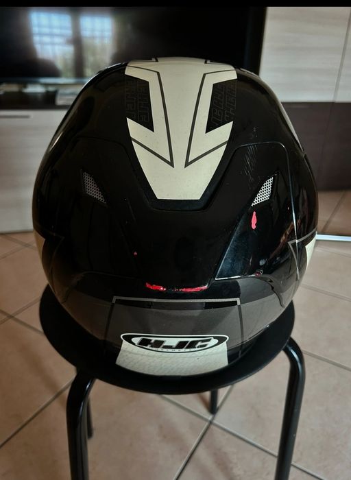 Capacetes  H J C   tamanhos L  em bom estado