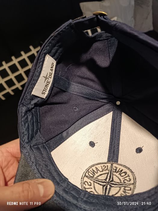 Vendo boné Stone island