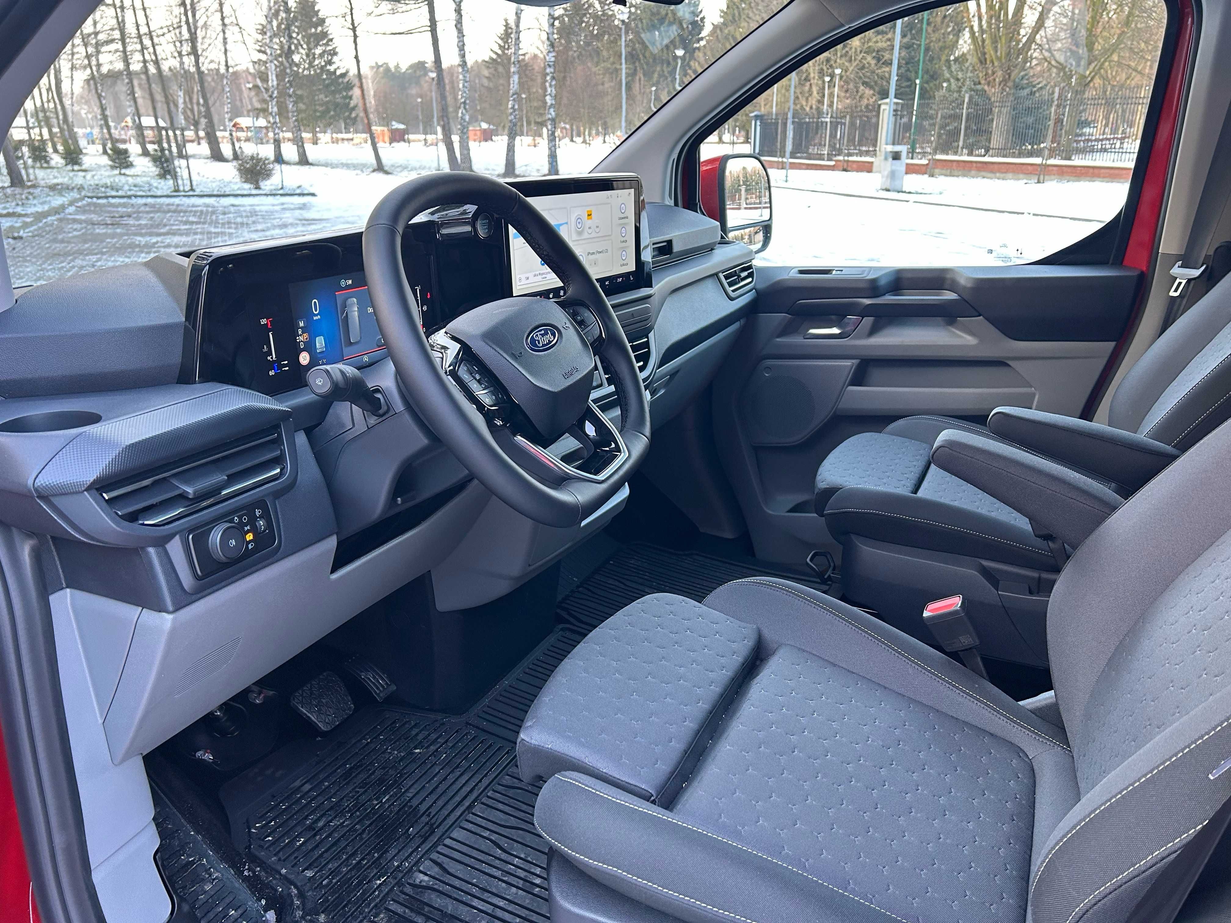 Ford Transit Custom rok 2025 ROK. 8-9 osób 170KM Automat Limited