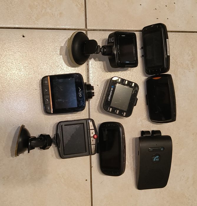 Nawigacje GSM i rejestratory