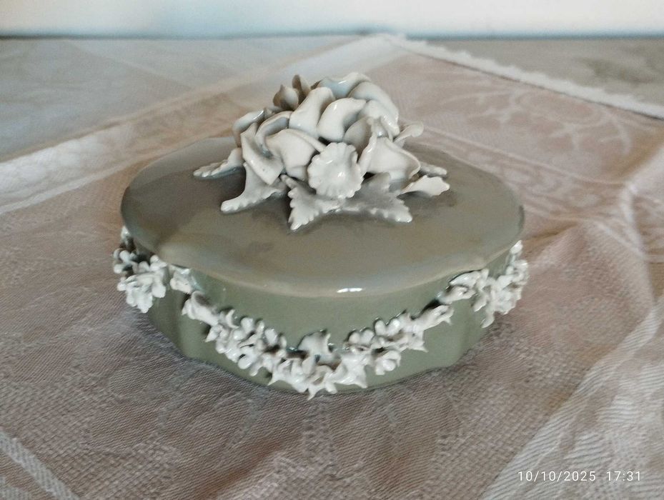 Caixa decorativa