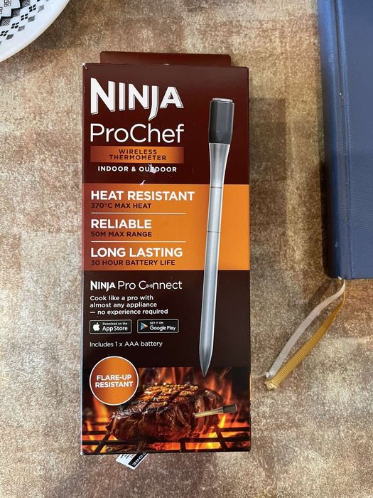 Бездротовий термометр для м'яса.