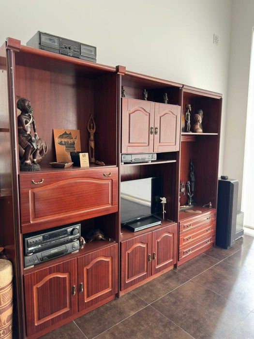 Móvel classico com bar - NEGOCIÁVEL