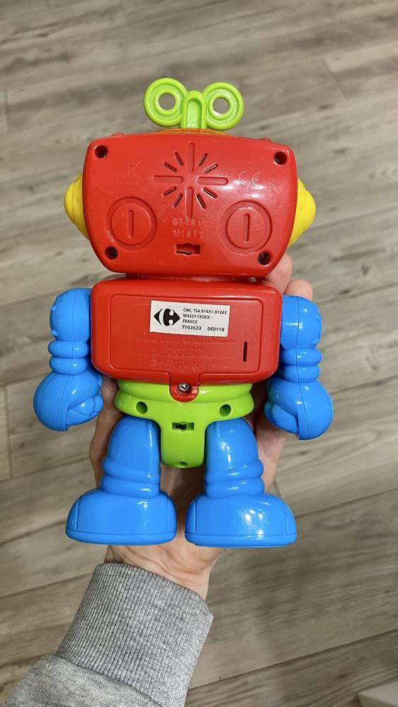 Robot Dumel interaktywna zabawka