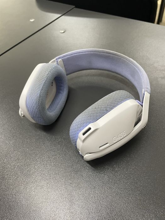 logitech g435 с подарком