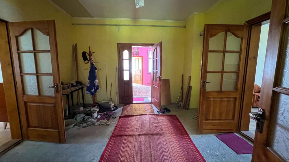 Продам будинок у м. Борислав