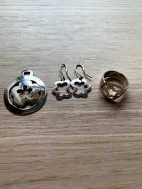 Conjunto (brincos, pendente e anel) de prata