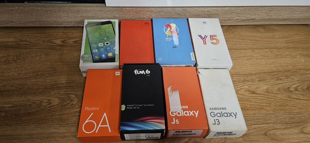 Pakiet telefonów smartfony 8szt. Samsung Huawei motorola redmi