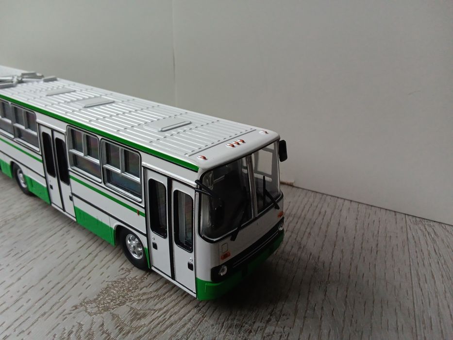 Model autobusu Ikarus 280
