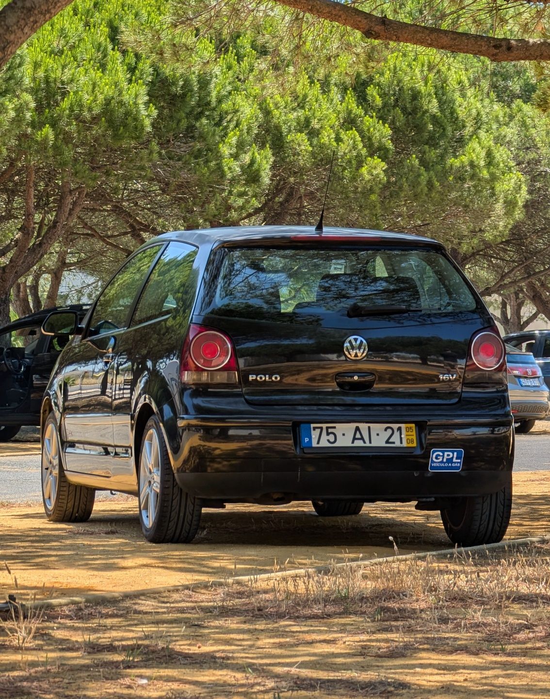 Volkswagen Polo 1.4 16v Sport a GPL