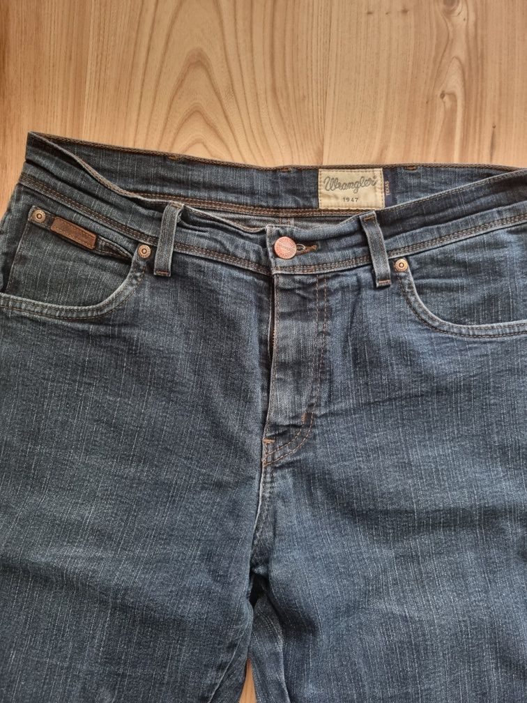 Nowe Spodnie jeansowe Wrangler 34/32