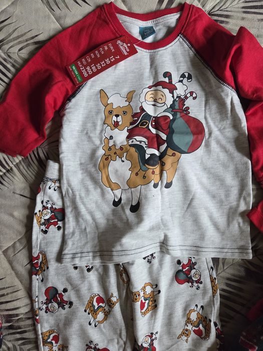 Świąteczny zestaw ubranka 98/104