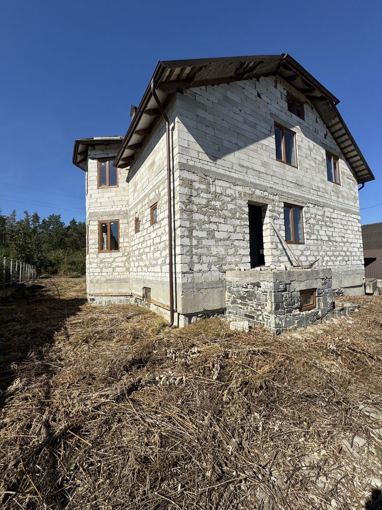 Продається будинок Пряжів