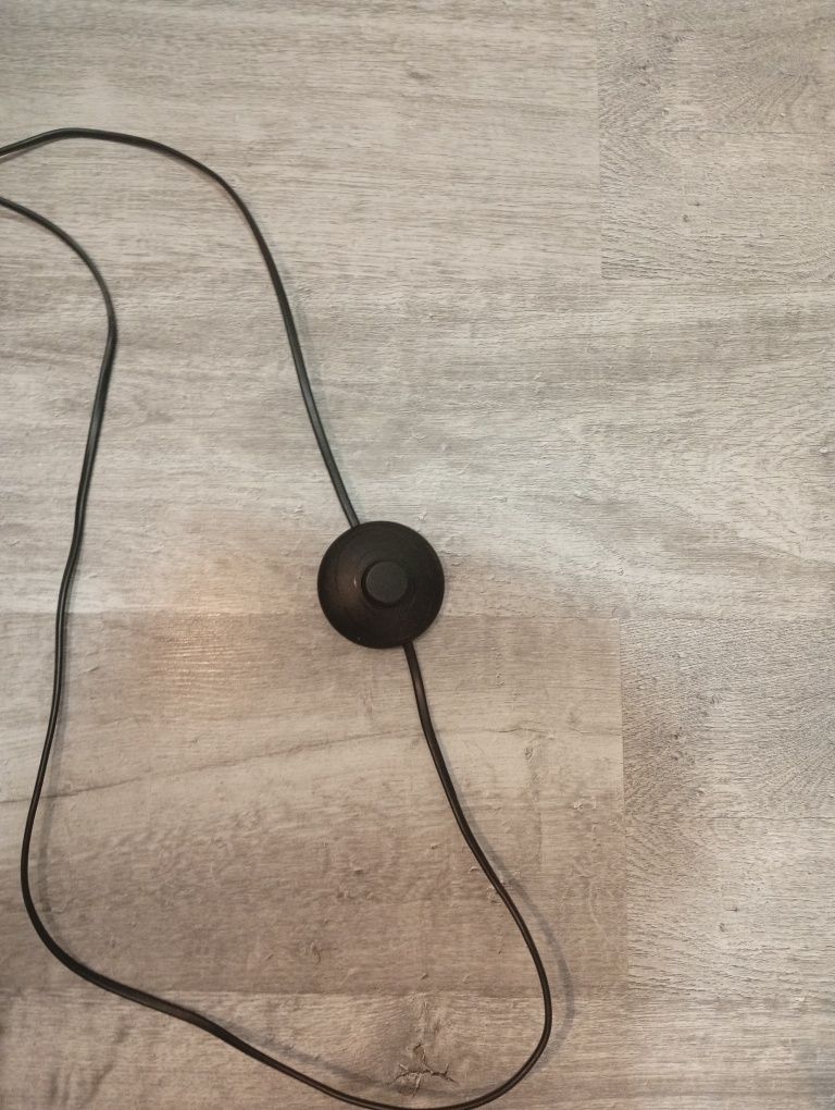 Candeeiro de pé Homa