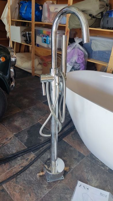 Banheira Roca Nebula