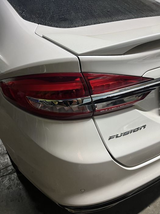 Ford Fusion Titanium задние фонари LED