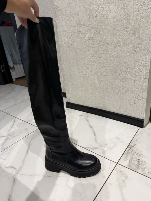 Ботфорти теплі чорні ідеальний стан зручні 37