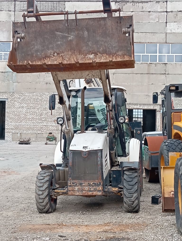 Екскаватор-навантажувач Bobcat B730 готов до роботи 2018 рік