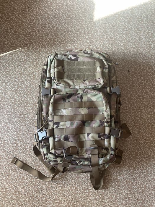 Военый Рюкзак состояние отличное